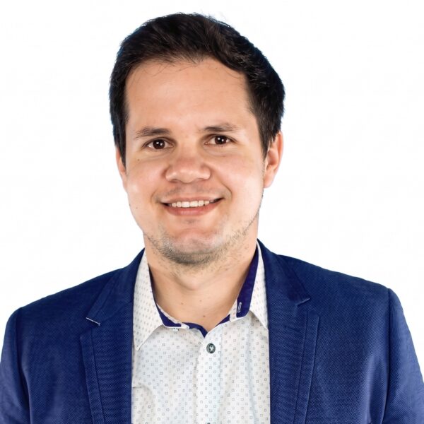 Sebastian Godziszewski — twórca SmartMCP